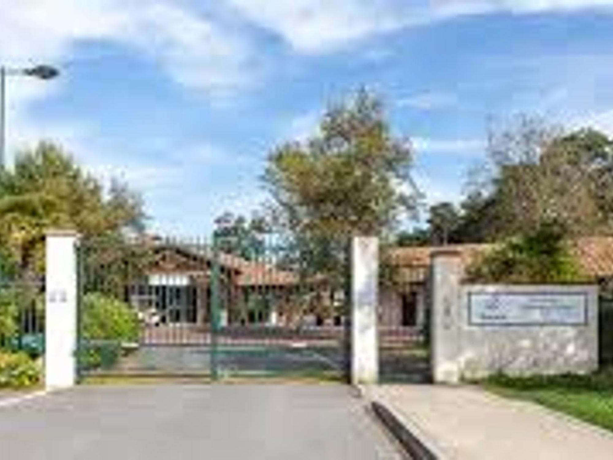 Maison Avec Piscine - 6 Pers - Pres De La Mer - Fr-1-239-1118 Ондр Екстериор снимка